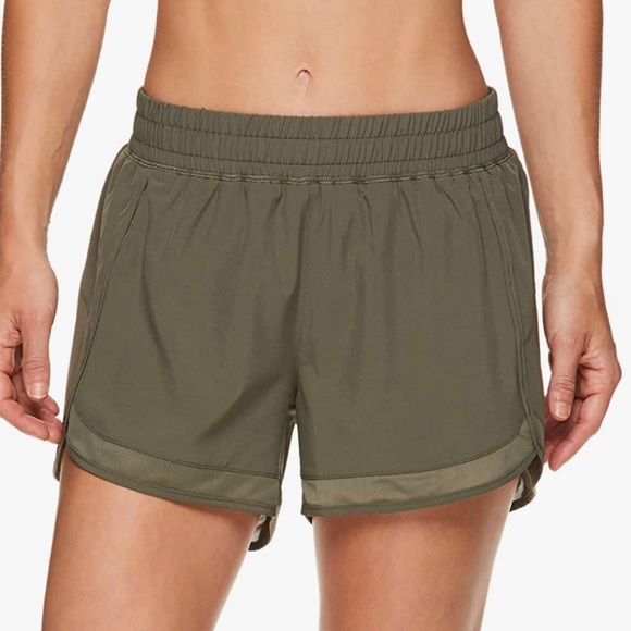 GAIAM Pants - Gaiam Women's Warrior Yoga Short Bike & Running Activewear Shorts Green Size XL